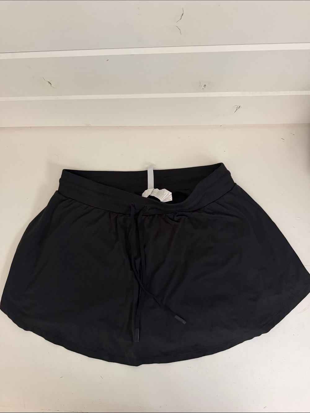 Fabletics Black Women’s Drawstring Mini Skirt skort for golf or tennis